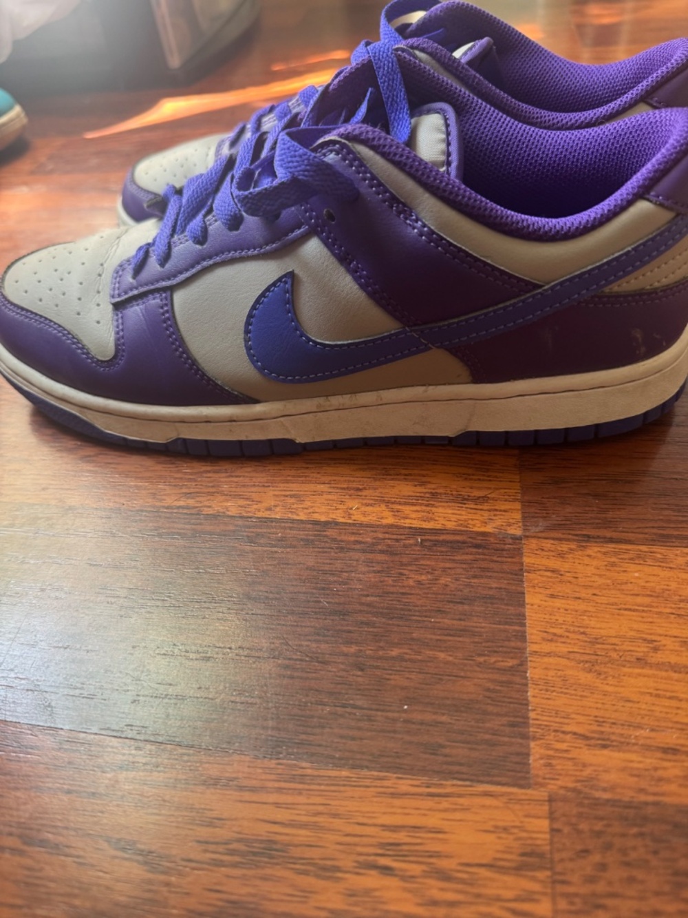 Barely Worn Mens Low Nike Dunks